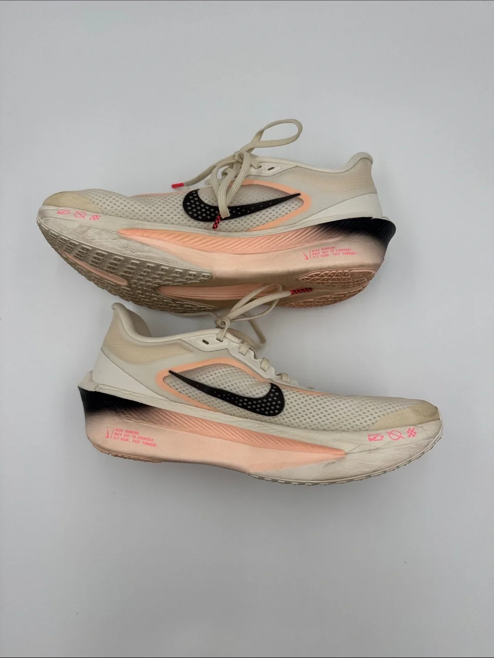 Nike Men’s Cream and Pink Athletic Running Shoes with Black Swoosh